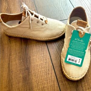 NWT Olukai kaula pa’ai womens size 7